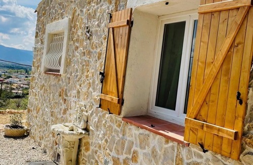 Le Luc House | Villa "Les Alloes" by Interhome