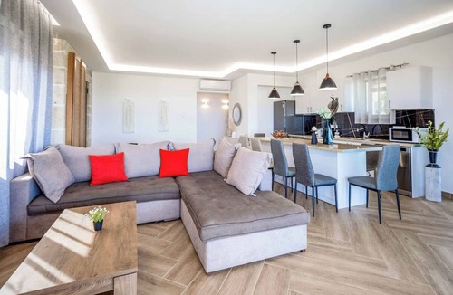 Neromilos Villa | Villa Licaj with Private Pool