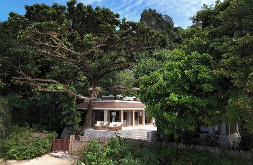 Krabi Villa | Villa Macaque and Villa Languor