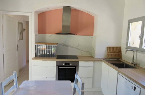 Sainte-Maxime Villa | Villa- Mazet 59 - Two Bedroom Villa, Sleeps 5