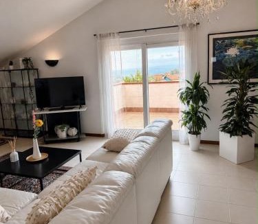 Mosciano Sant'Angelo Bed & Breakfast | Villa Monaco