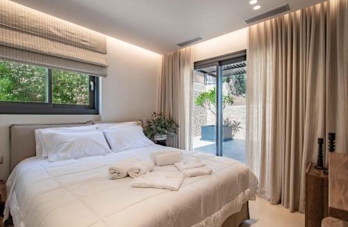 Troezen Hotel | Villa myporos