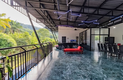 Chalong Villa | Villa Nap Dau 10 Bedrooms