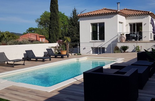 Sollies Pont Villa | Villa Neuve Avec Piscine Proche Hyères et Toutes Commodités
