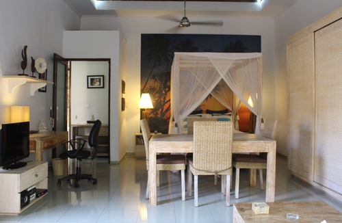 Drupadi Villa | VILLA OCEANE SEMINYAK OBEROI 3 BEDROOM 6 / 7P with pool 600 m from beach