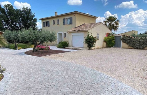 Le Luc Villa | Villa of the 14 Olive Trees⭐️⭐️⭐️⭐️