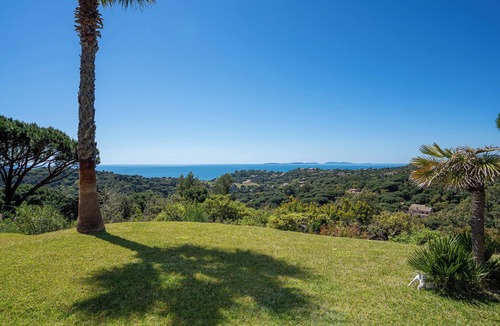 La Croix-Valmer Villa | Villa provençale sea view Gigaro