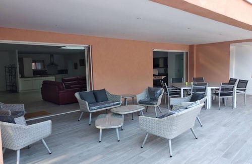 Flassans-sur-Issole House | VILLA SEEN ON MONT VENTOUX with heated pool