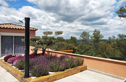 Flassans-sur-Issole House | VILLA SEEN ON MONT VENTOUX with heated pool