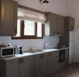Skopelos Town Villa | Villa Tenedos