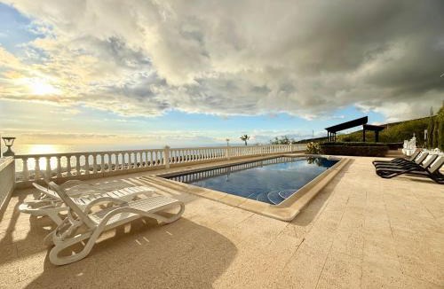 Armenime Villa | Villa Tequila