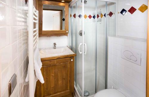 Chamonix City Centre Apartment | Villa Vallet Apartment - Chamonix All Year