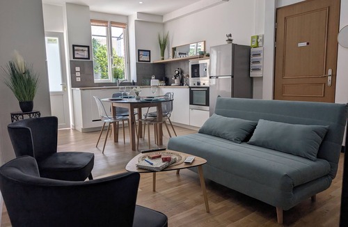Montlucon House | Villa Valmy - Hypercentre - SNCF train station