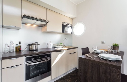 Villeneuve-Loubet Apartment | Villa Velvet