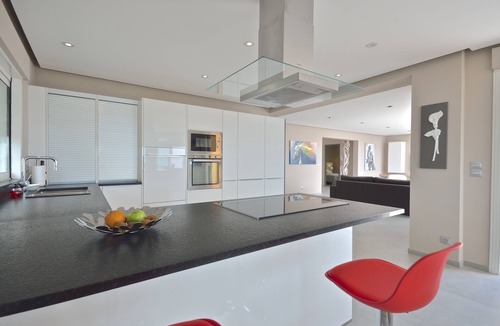 Sainte-Maxime City Centre Villa | VILLA very CENTRAL ; PANORAMIC SEA VIEWS ; Heated Pool ; Saint-TROPEZ VIEW !