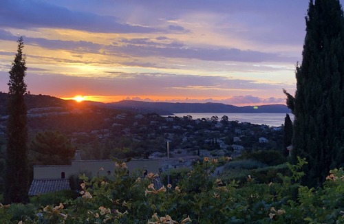 Cavalaire-sur-Mer Villa | Villa with beautiful sea-view and pool for 6 people