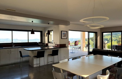 Rochemaure House | Villa with infinity pool - panoramic view of Rochemaure castle and volcano
