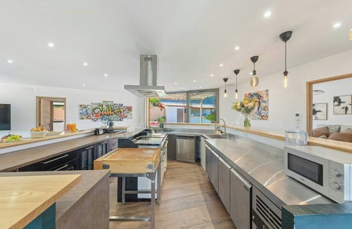 Ollioules House | Villa with pool and summer kitchen