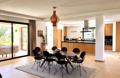 Sainte-Maxime House | VILLA WITH POOL FOR RENT FOR 10 PEOPLE - SEA VIEW