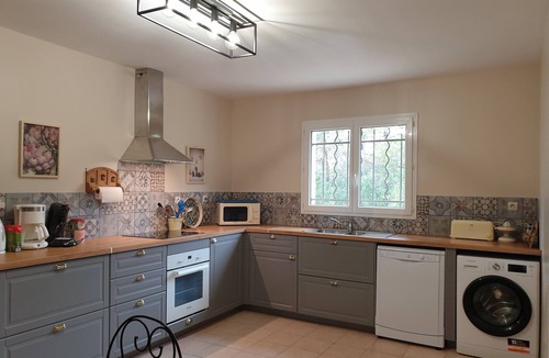 Correns Villa | Villa with pool in Correns - ideal for vacations with family or friends
