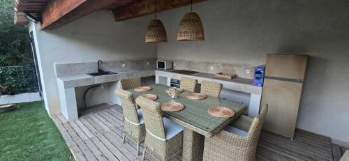 Carces Villa | Villa with Pool & Pool House