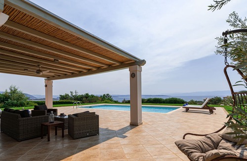Kilada Villa | Villa Zoe - Seaside villa with magnificent view