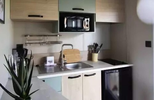Lignieres House | Village de Cottages - 1 Room Cocoon Cottage for 2 People with Air Conditioning