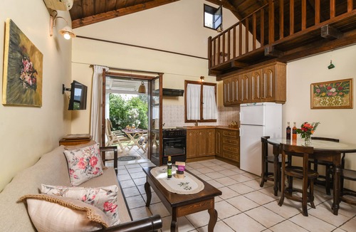 Kallithea Villa | Villas Therianos