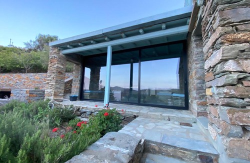 Vourkari House | Vourkari BayHouse