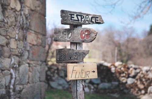 Poussanges Other | Voyage Spatio-Temporel