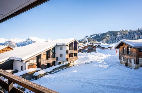 Les Esserts Condo | Vue Montagne ou Pistes! Bel Appartement 2 Pièces