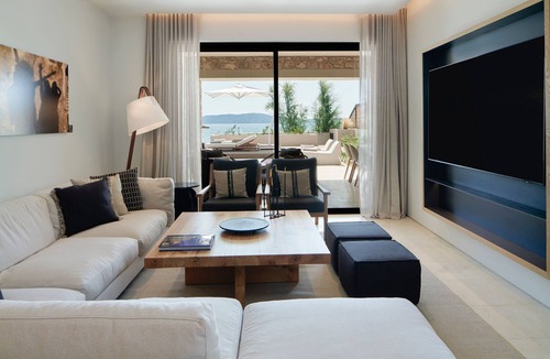 Pylos-Nestoras Hotel | W Costa Navarino