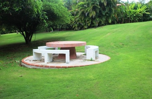 Los Lagos Villa | Walking Distance to the Beach