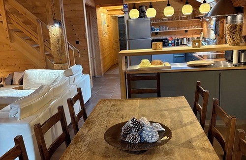 La Chapelle-d'Abondance Apartment | Warm and spacious duplex in Abondance farmhouse 135m2