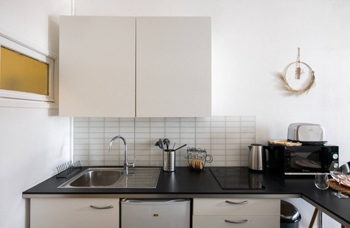 Republique - Tolstoi Apartment | Warm & cosy, close to metro station A Charpennes
