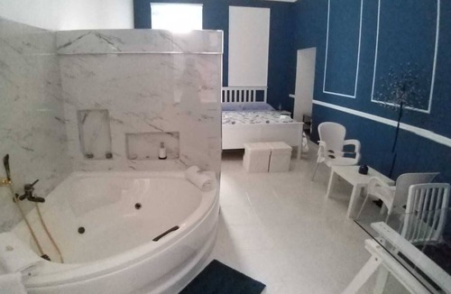 Campagna House | Water Room Suite