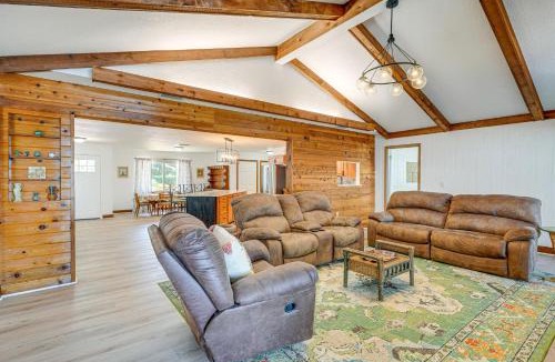 Babson Park House | Waterfront Home on Crooked Lake w/Game Room!