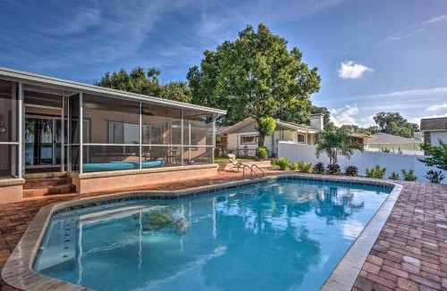 Winter Haven House | Waterfront Winter Haven Home with Dock & Hot Tub!