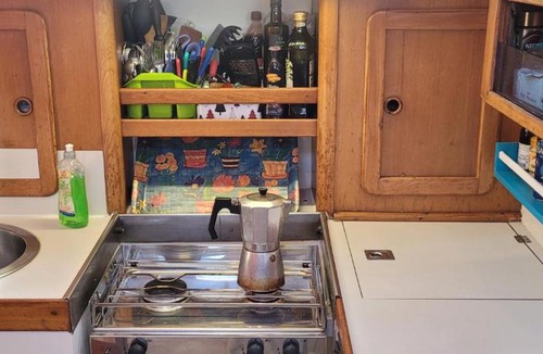 Frontignan Boat Rental | Welcome aboard!
