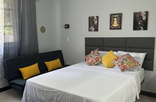 Stewart Town Resort | Welcome to Ocean's Tropical Escape! Beach front, beach access 1-bedroom, 4 bed.