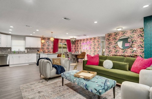 Lakeland House | Whimsical & Fun South Lakeland Home!