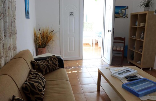 Gennadi House | WHITE HOUSES 4