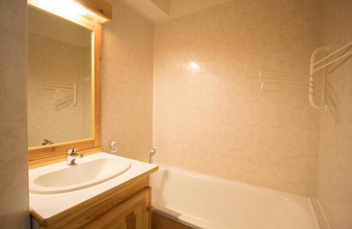 Aussois Apartment | Wifi, balcony, tv, ski locker, 30m², Aussois