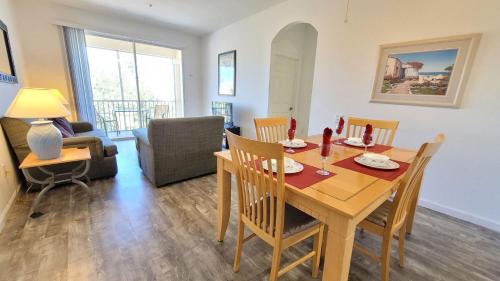 Windsor Palms Apartment | Windsor Palm Condo #213421