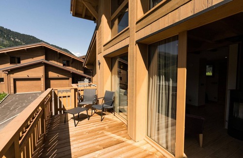 Praz-sur-Arly Ski Chalet | Wood & Stone Alpine Luxury