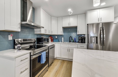 Palmetto House | Work & Play in Palmetto! Pet-Friendly Home w/Yard