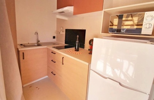 Bauduen House | ZEcamping 3 étoiles mobil-home TV clim 18m2 2 pers