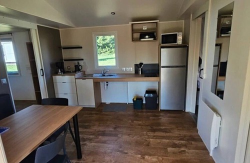 Saint-Laurent-du-Verdon House | ZEcamping 3* pet friendly et piscine avec accès direct à un lac
