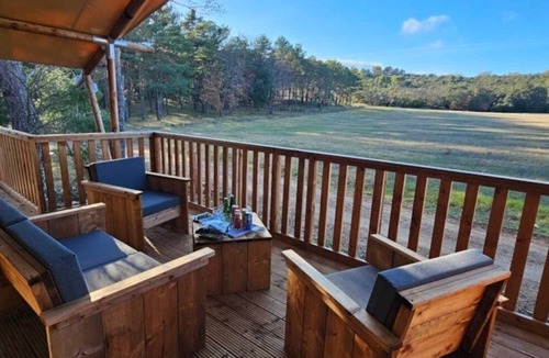 Saint-Laurent-du-Verdon House | ZEcamping 3* piscine chiens acceptés tente 35m2 4 pers