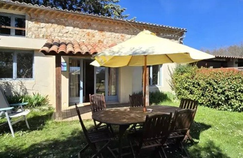 Saint-Laurent-du-Verdon House | ZEcamping 3* piscine pet friendly locatif 90m2 6 pers